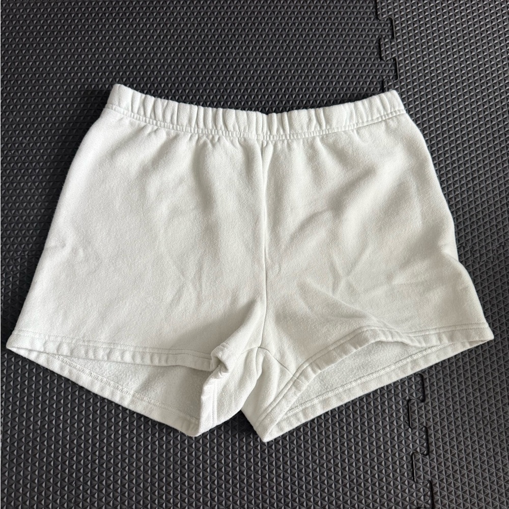 Aritzia/TNA Cozy Fleece Perfect Oversized Short 3”